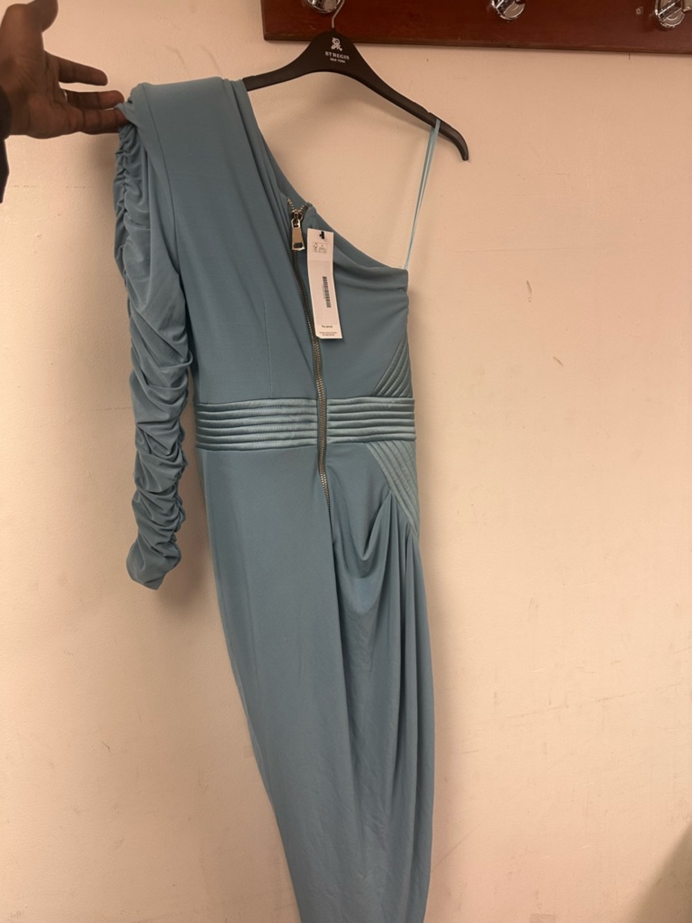 Zhivago Elegant green  half Sleeveless Dress - Picture 6 of 9